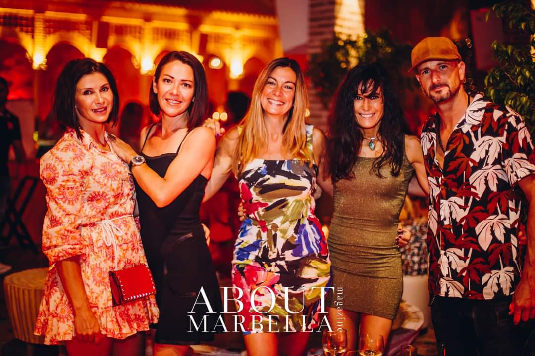 Mariana Marchesini group photo